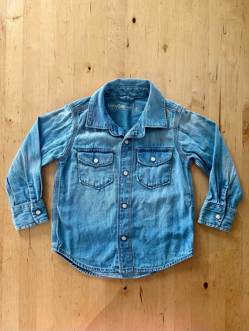 Baby Gap 1969 Toddler Denim Button Down Shirt Light Wash 3T